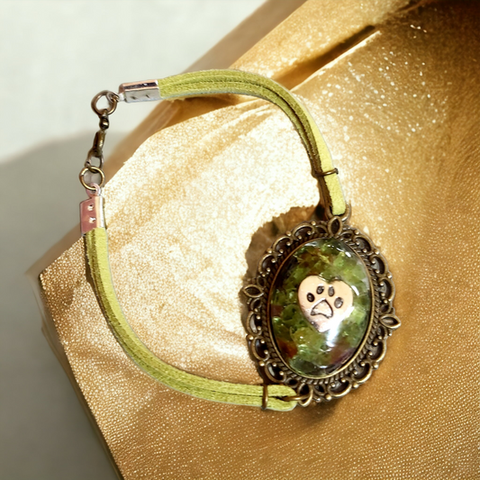 Medaillon Orgon Armband Pfote mit Peridot